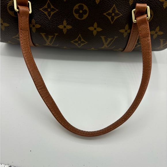 Louis Vuitton Vintage Papillon 26 - Picture 6 of 9